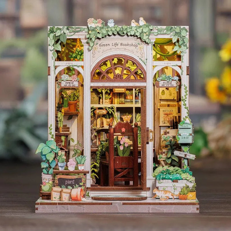 Nature-Inspired Bookshop Book Nook with LED Lights