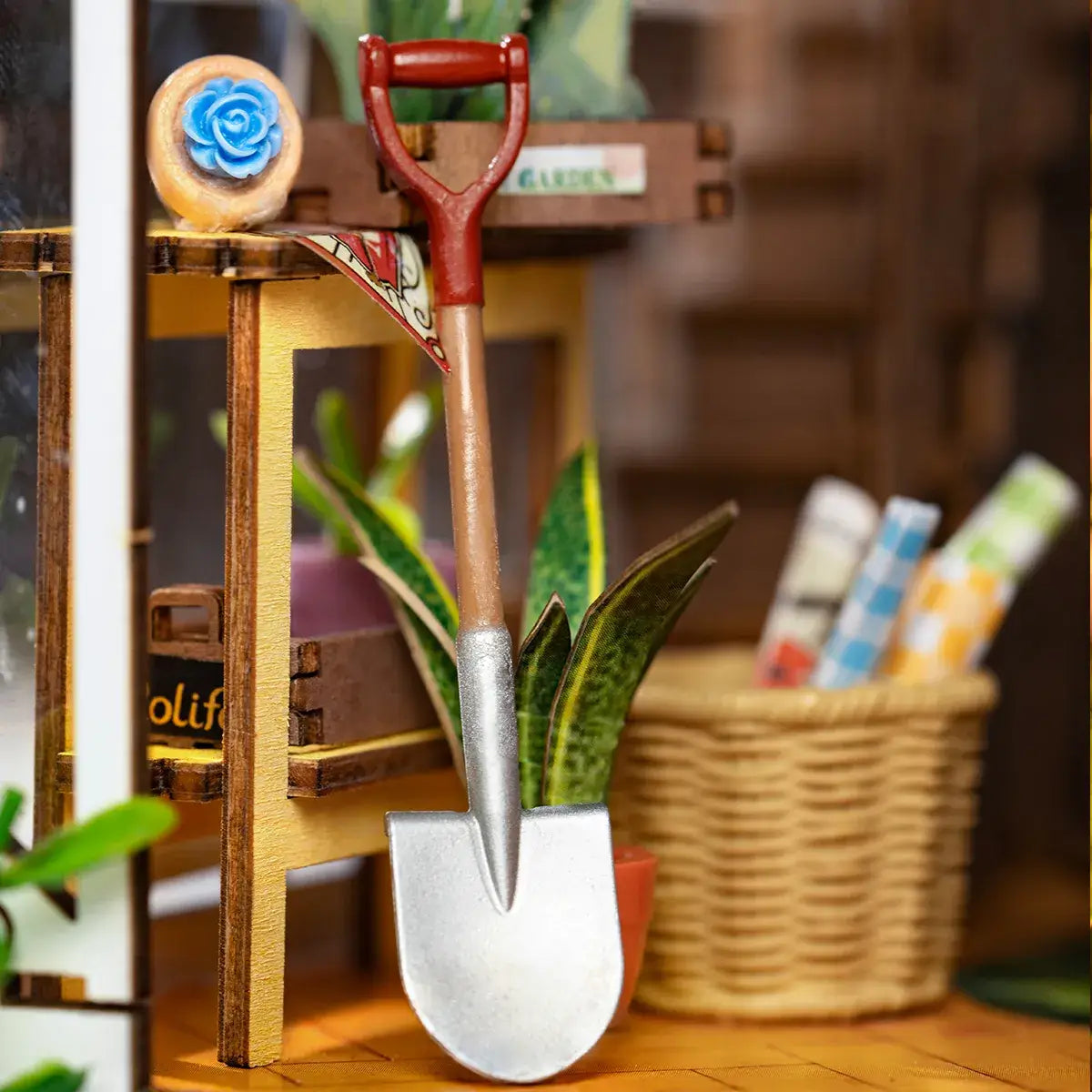 Garden House 3D Wooden DIY Book Nook - Hivkef