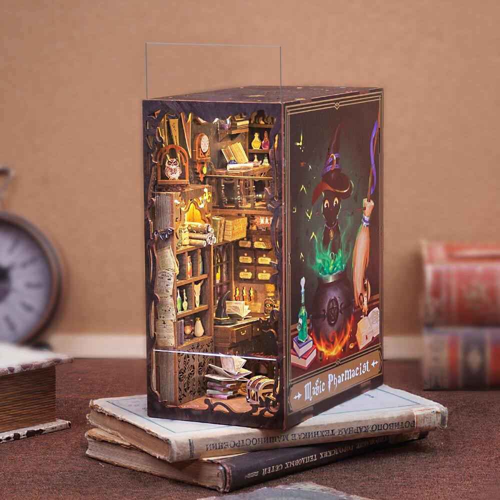 DIY Book Nook - Magic Alley – Nooktales