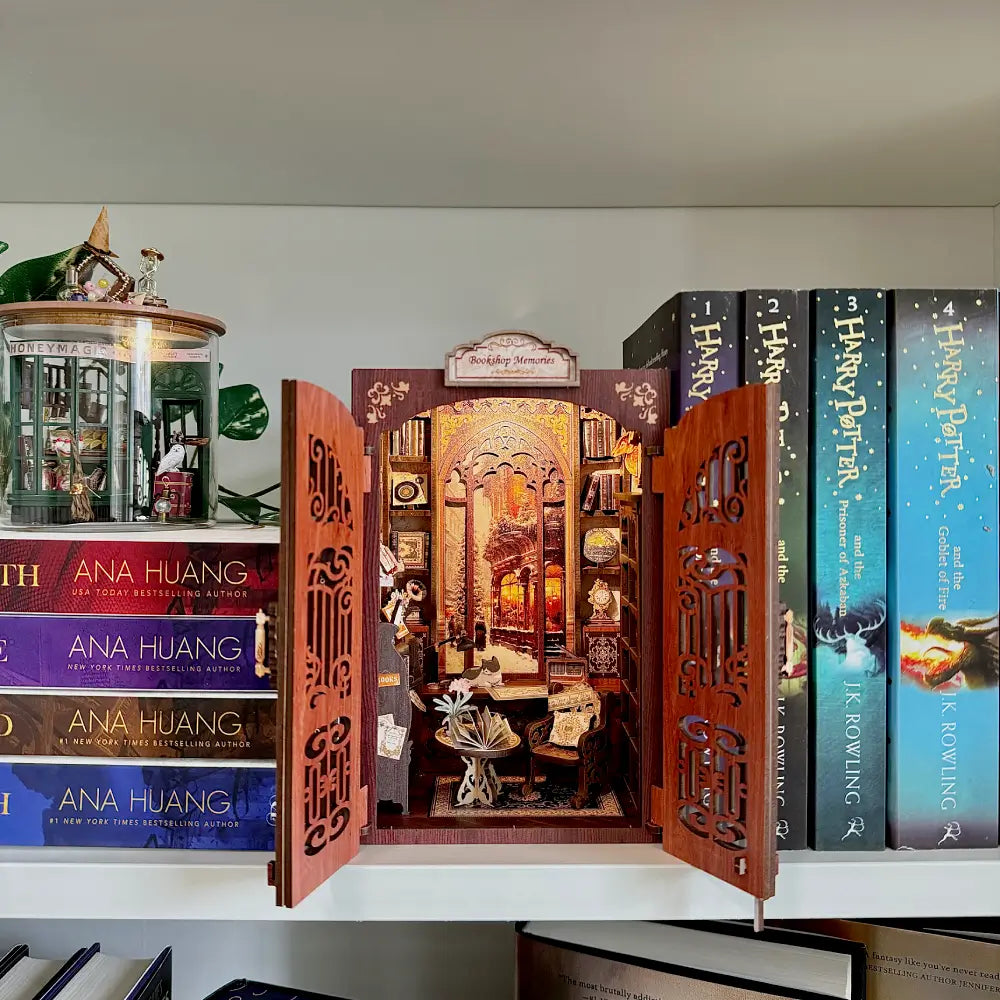 DIY Book Nook – Magischer Apotheker mit Schutzhülle